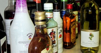 National survey links teen binge drinking and alcohol brand references in pop music