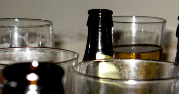 Risk of alcohol-related cancer lowers the intention for binge drinking in college students