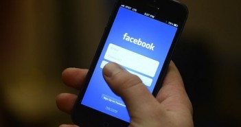 Research shows impact of Facebook unfriending: High school friends often first to go