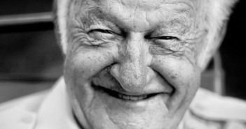 Intimate and social relationships important for older adults in assisted living, study finds