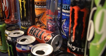Mixing energy drinks, alcohol may affect adolescent brains like cocaine