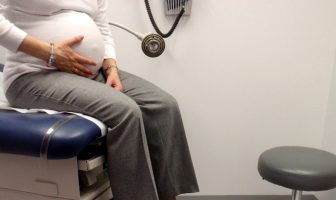 Prenatal exposure to air pollution linked to impulsivity, emotional problems in children