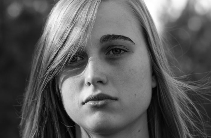 Lifestyles largely explain the association between low-grade inflammation and depressive symptoms