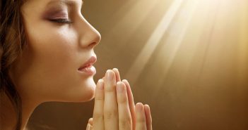 Religious fundamentalism could be associated with increased sensitivity to errors