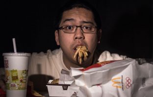 Calorie-dense junk foods are almost twice as distracting as healthy foods, study finds