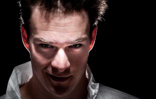Social threat unlocks the dark side of creativity, study finds