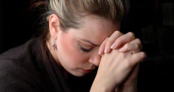 Prayer makes non-believers more likely to cheat, study finds