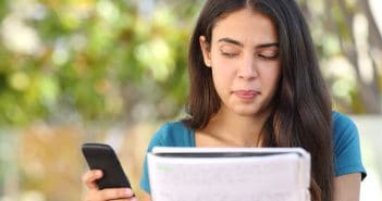Just having your cell phone in your possession can impair your learning, study suggests