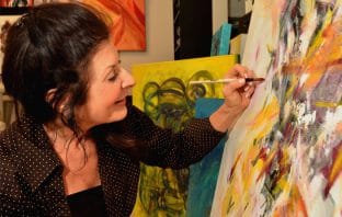 New study provides evidence that art courses can improve mental wellbeing