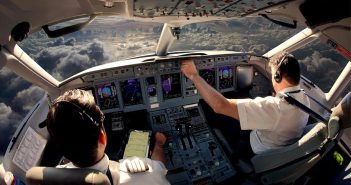 Pilots with more flight hours have a greater internal locus of control, study finds