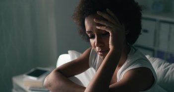 Study provides new details on how stress processes in low-income families could affect children’s learning